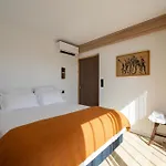 Apartment Les 7 Anges - Vue Cathedrale, Parking & Centre Historique *