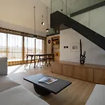 Apartment Les 7 Anges - Vue Cathedrale, Parking & Centre Historique *
