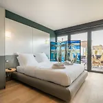 Les 7 Anges - Vue Cathedrale, Parking & Centre Historique Apartment *