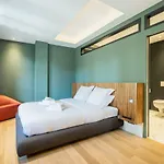 Les 7 Anges - Vue Cathedrale, Parking & Centre Historique Apartment *