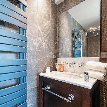 Les 7 Anges - Parking, Vue Cathédrale&centre Historique * Reims