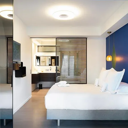 Apartment Les 7 Anges - Parking, Vue Cathedrale & Centre Historique Reims