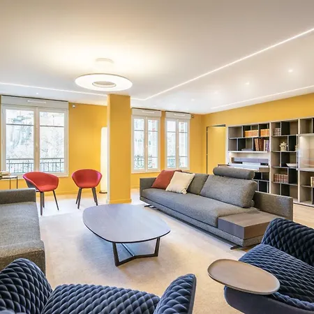 Les 7 Anges - Parking, Vue Cathédrale&centre Historique