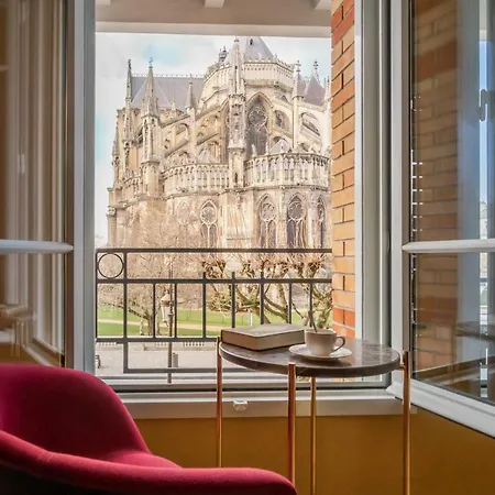 Les 7 Anges - Vue Cathedrale, Parking & Centre Historique Apartament Reims