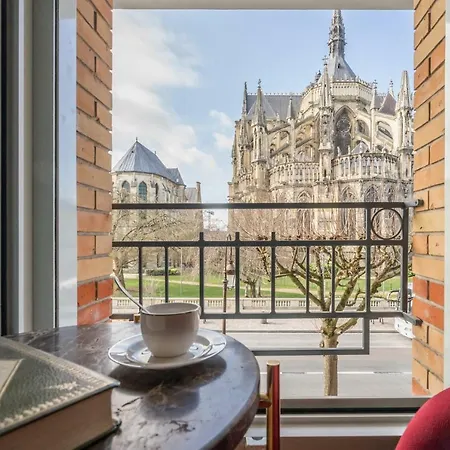Apartment Les 7 Anges - Parking, Vue Cathedrale & Centre Historique