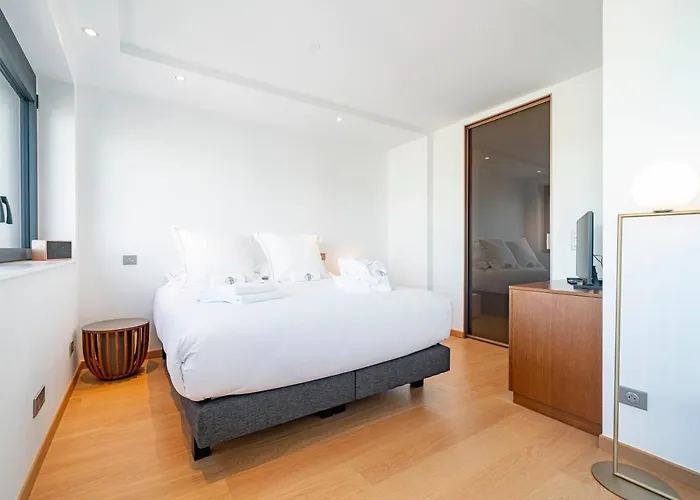 Les 7 Anges - Vue Cathedrale, Parking & Centre Historique *