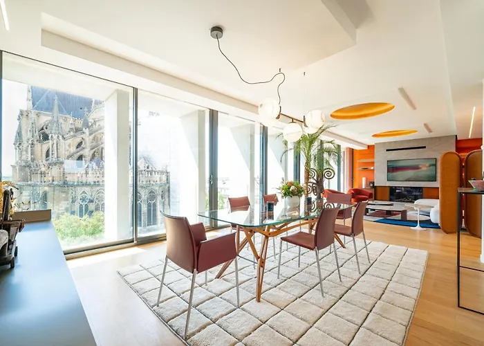 Les 7 Anges - Vue Cathedrale, Parking & Centre Historique