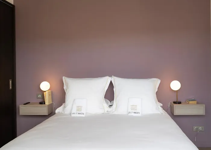 Les 7 Anges - Vue Cathedrale, Parking & Centre Historique Lägenhet