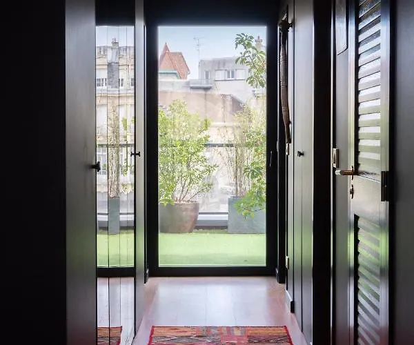 Les 7 Anges - Vue Cathedrale, Parking & Centre Historique アパート