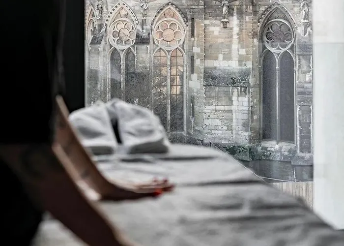 Les 7 Anges - Vue Cathedrale, Parking & Centre Historique Lägenhet