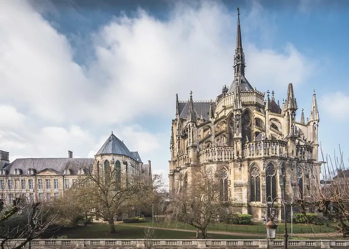 Les 7 Anges - Vue Cathedrale, Parking & Centre Historique Lägenhet Reims